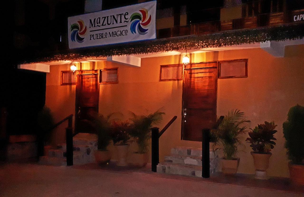 Hotel Casa Del Mar Mazunte Santa María Tonameca Dış mekan fotoğraf